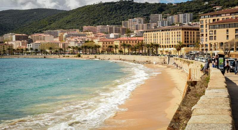 Louer une clim Ajaccio