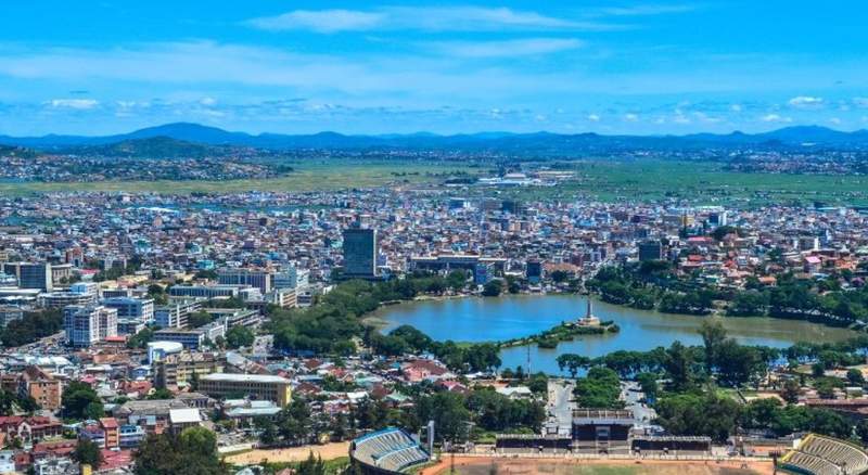 Rent an AC in Madagascar