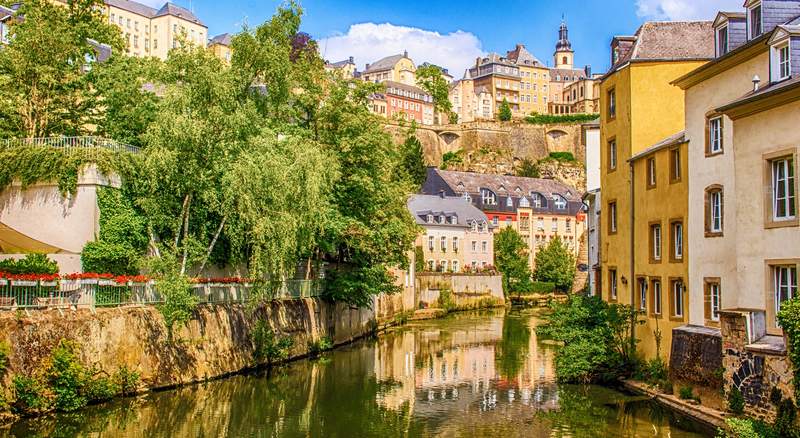 Rent an AC in Luxembourg